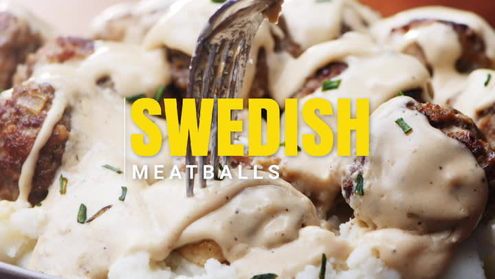 Swedish Meatballs in a Creamy White Sauce - SocraticFood