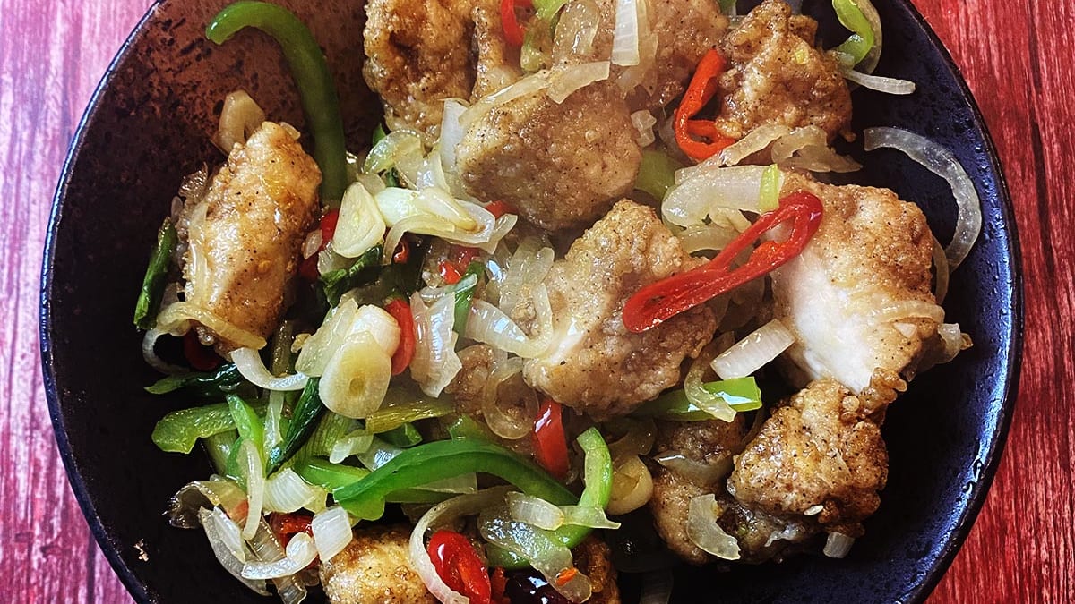 Salt and Pepper Chicken - Chinese Takeaway Recipe