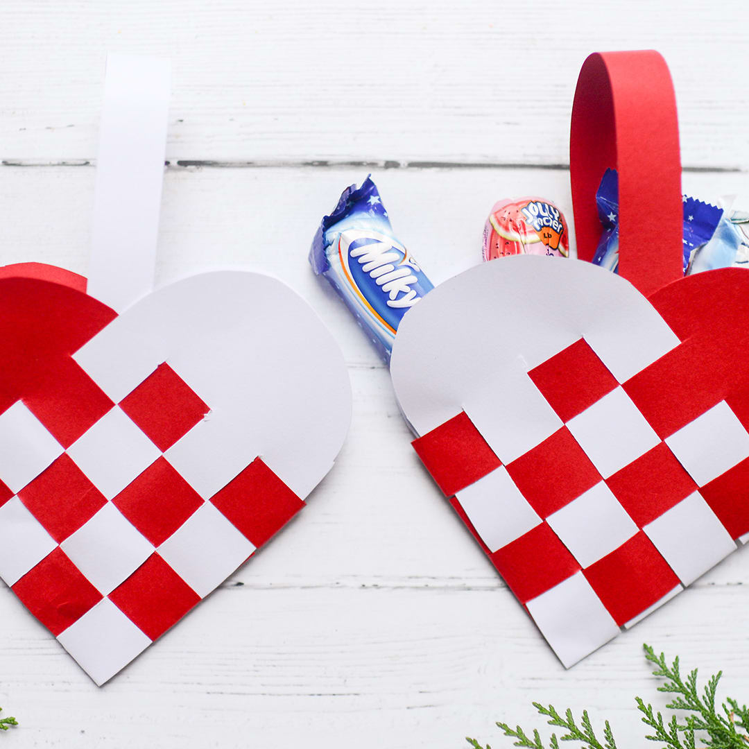 Swedish heart basket hot sale