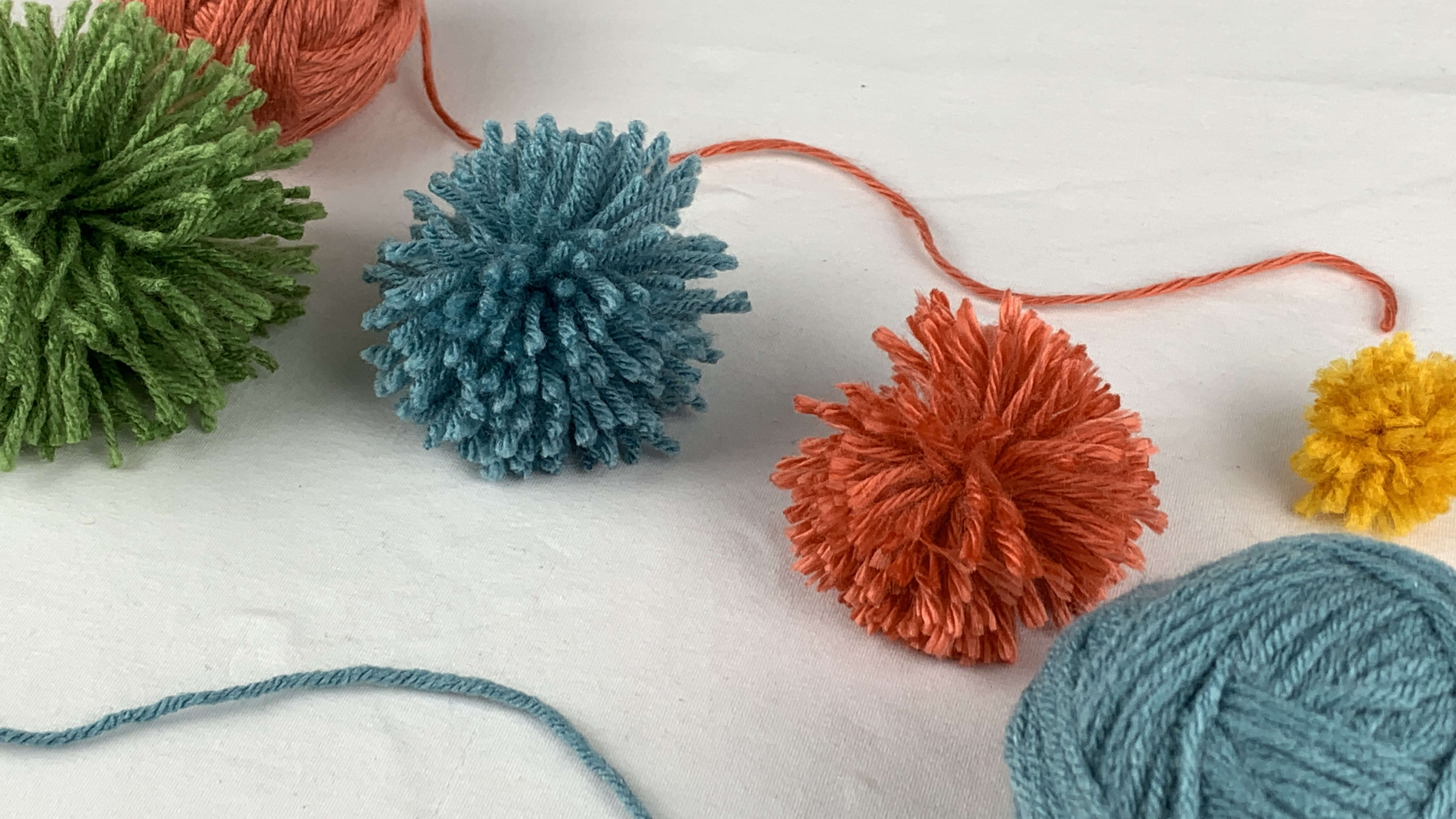 How To Make Pom-Poms - Chaotically Yours