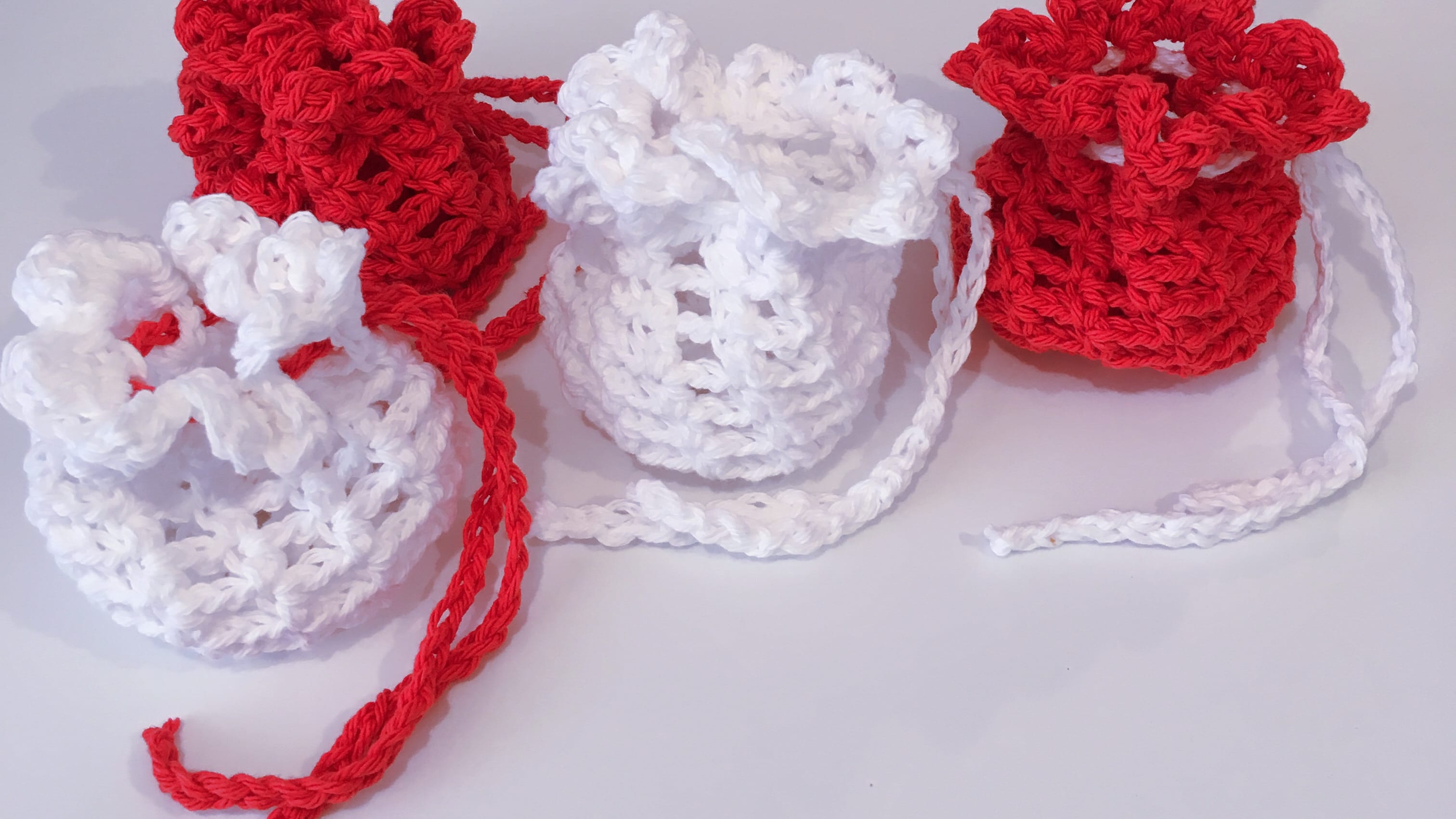 Crochet small gift bag hot sale