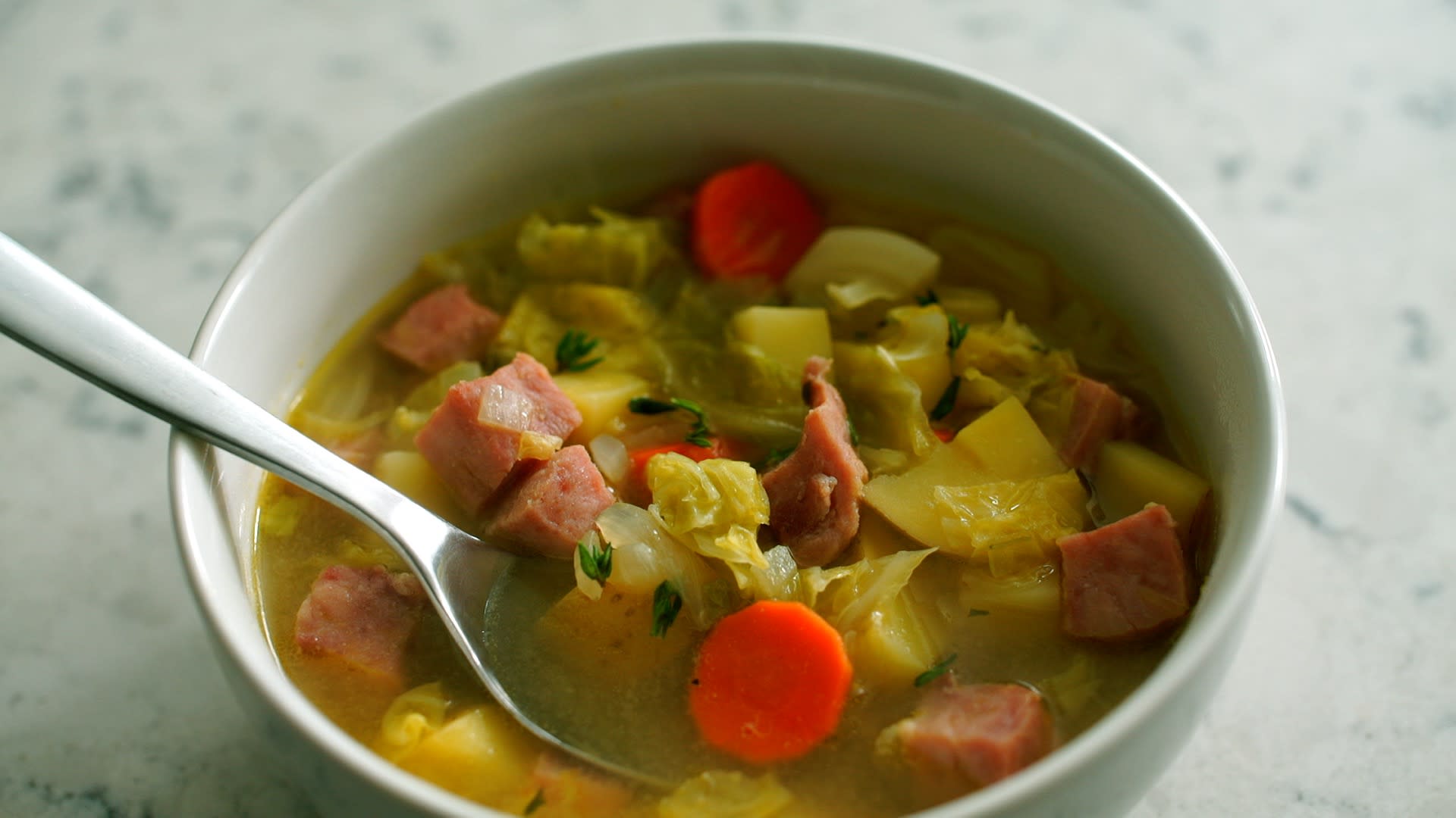 Old Fashioned Ham Cabbage Potato Soup