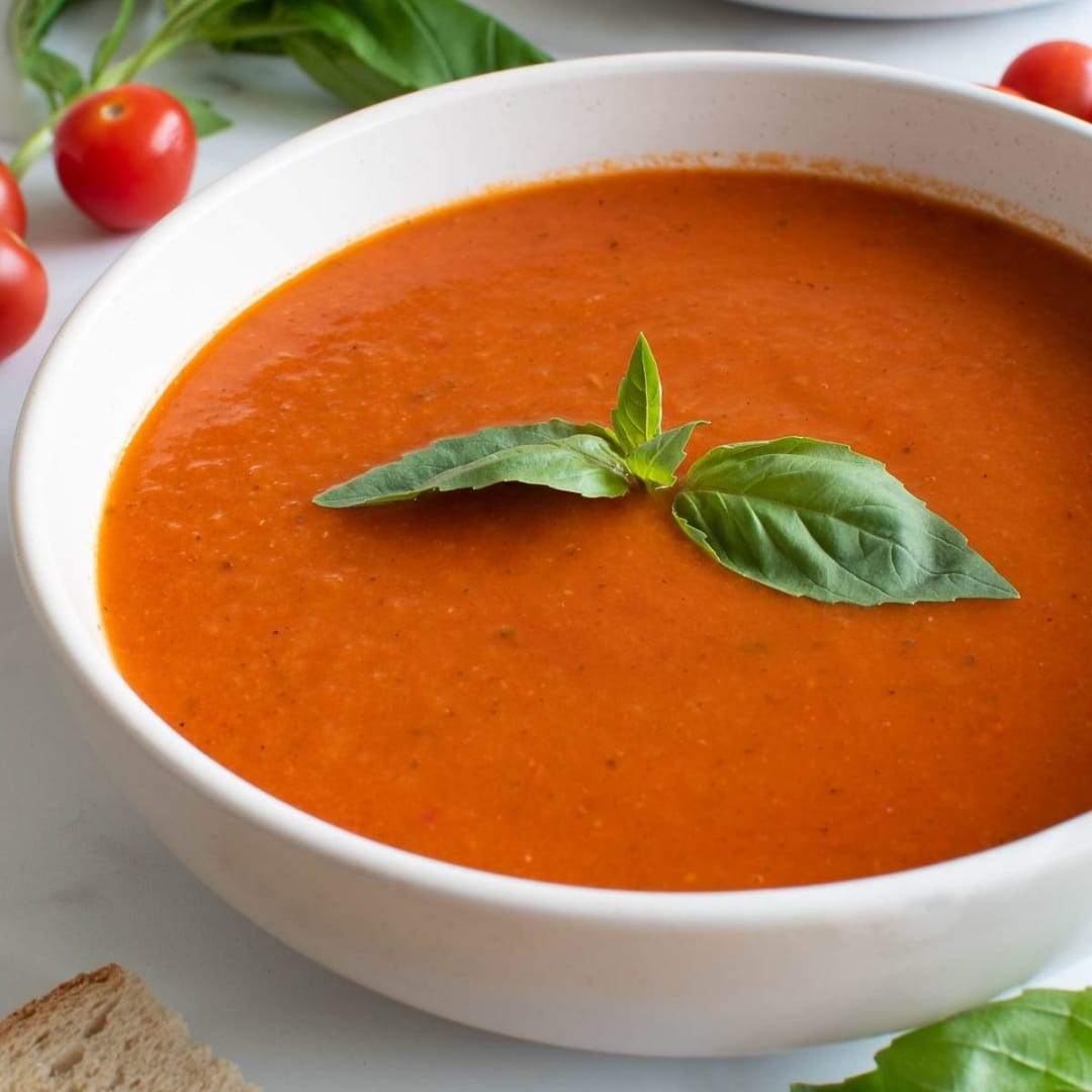 Spicy Fresh Tomato Soup Recipe