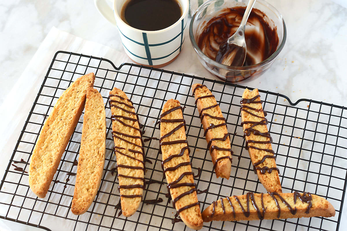 Italian Anise Biscotti - The Clever Carrot