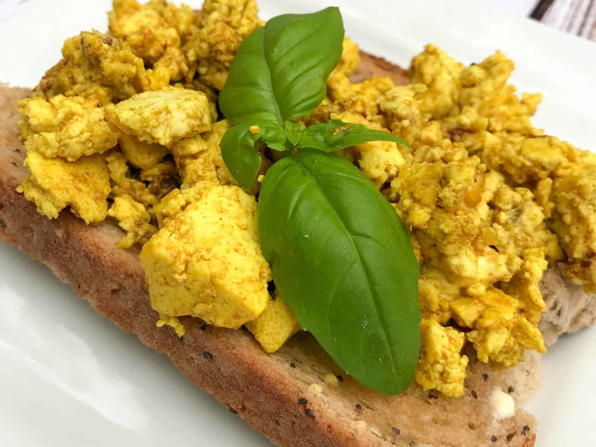 How to Make the Absolute Best Scrambled Eggs Ever
