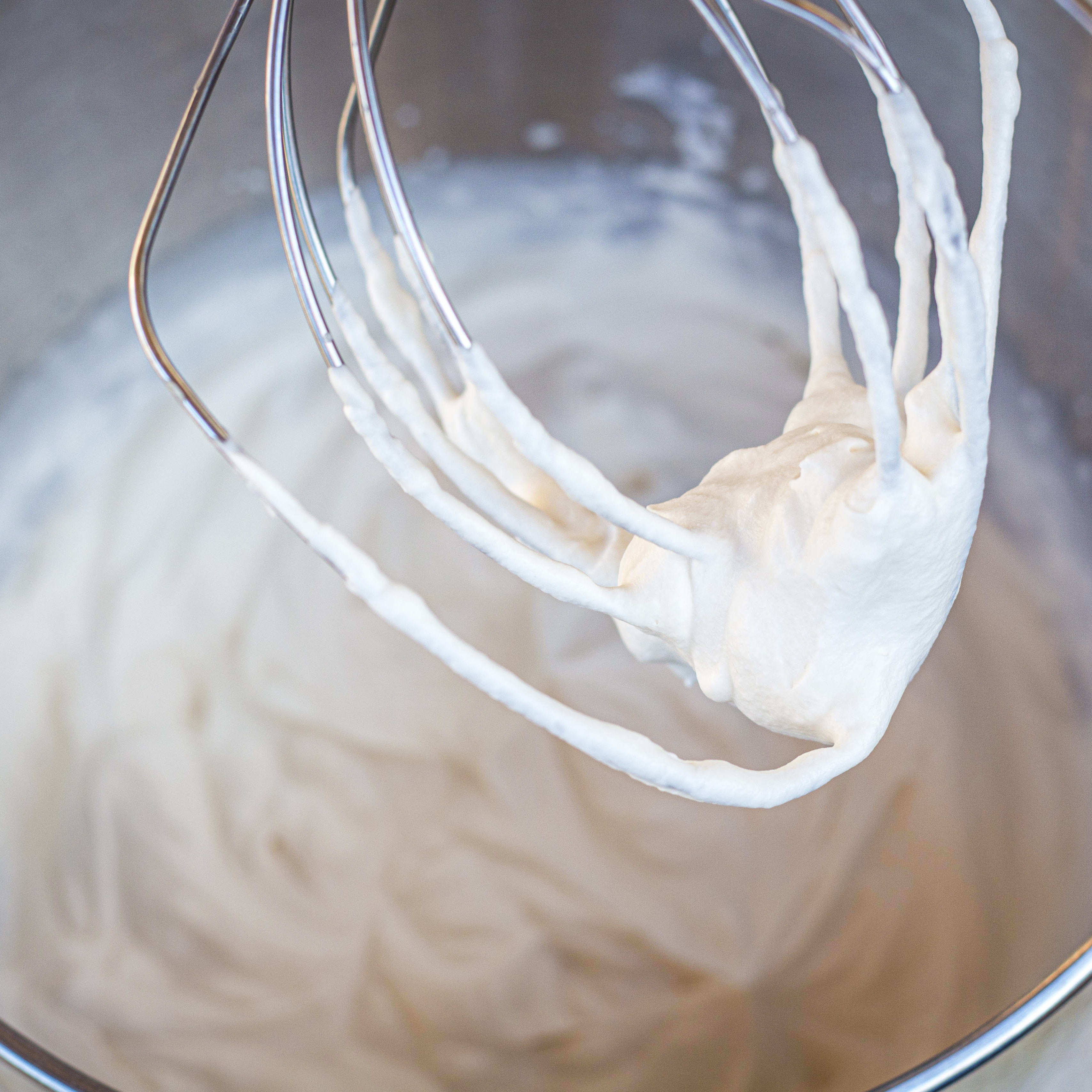 How to Make Easy Homemade Whipped Cream