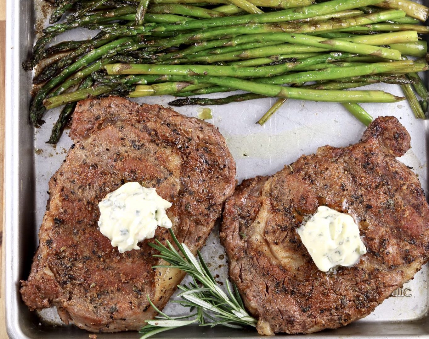 Garlic Butter Steaks