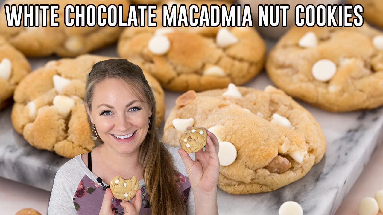 Marketside Decadent White Chocolate Macadamia Nut Cookies, 13.5 oz, 6 Count
