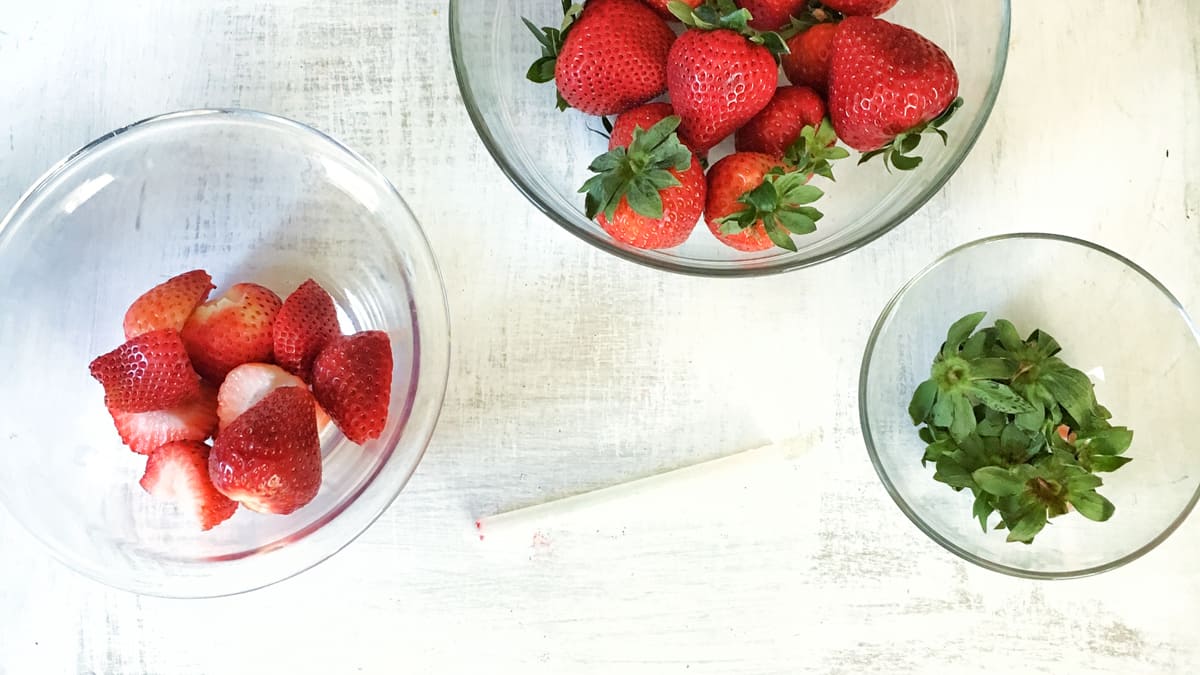 Kitchen Tip: Hulling Strawberries with a Straw - Barefeet in the Kitchen