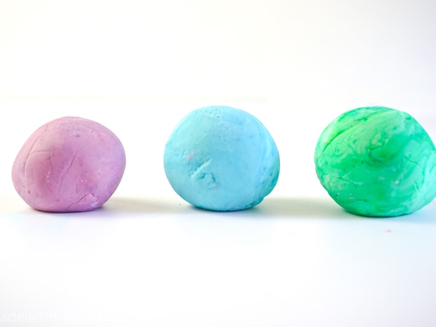 DIY Eraser Putty!  Quick and easy putty with two simple ingredients 