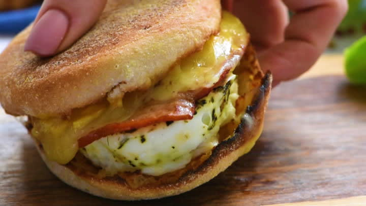 Egg White Breakfast Sandwich - Mama Harris' Kitchen