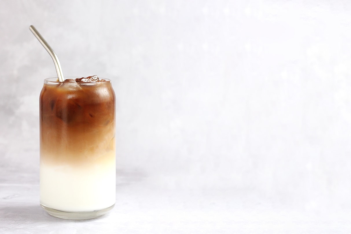 Vanilla Chiller (Skinny Vanilla Iced Coffee Recipe) - imbarista
