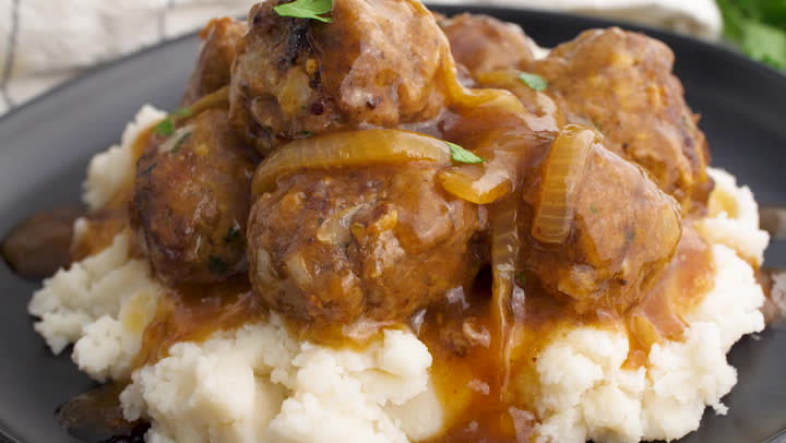 Swedish Meatball Recipe - The Cozy Cook