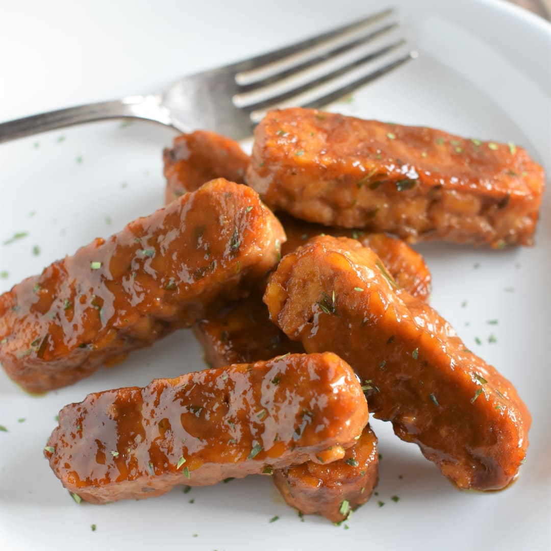 Easy Baked Tempeh with Maple Marinade