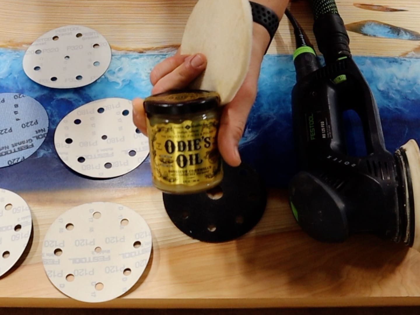 How To Fill Wood Voids with Epoxy