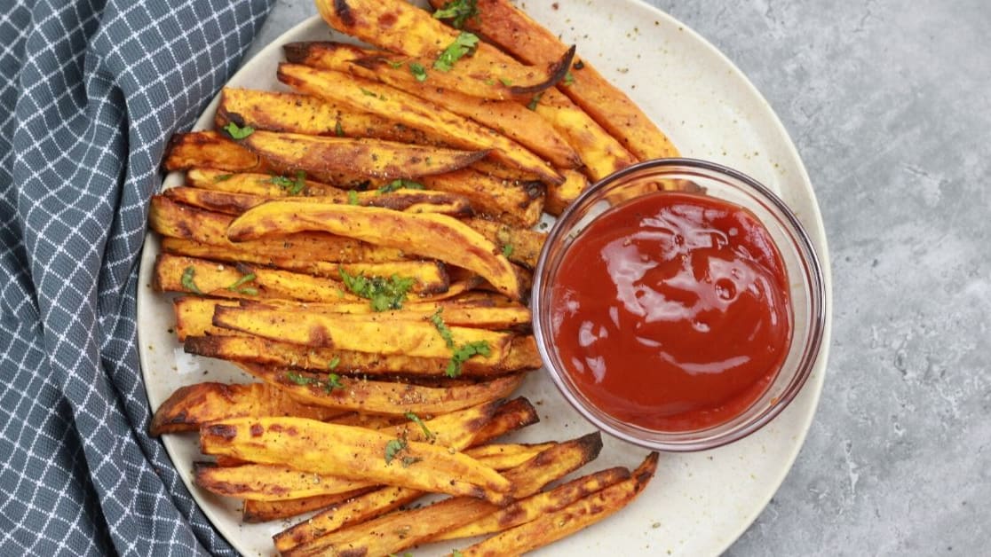 Air Fryer Sweet Potato Fries (+ tips for cooking!) - Eat the Gains