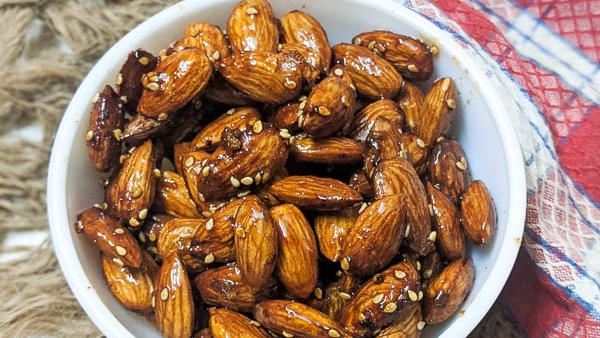 Honey Roasted Almonds Recipe - Rachna cooks