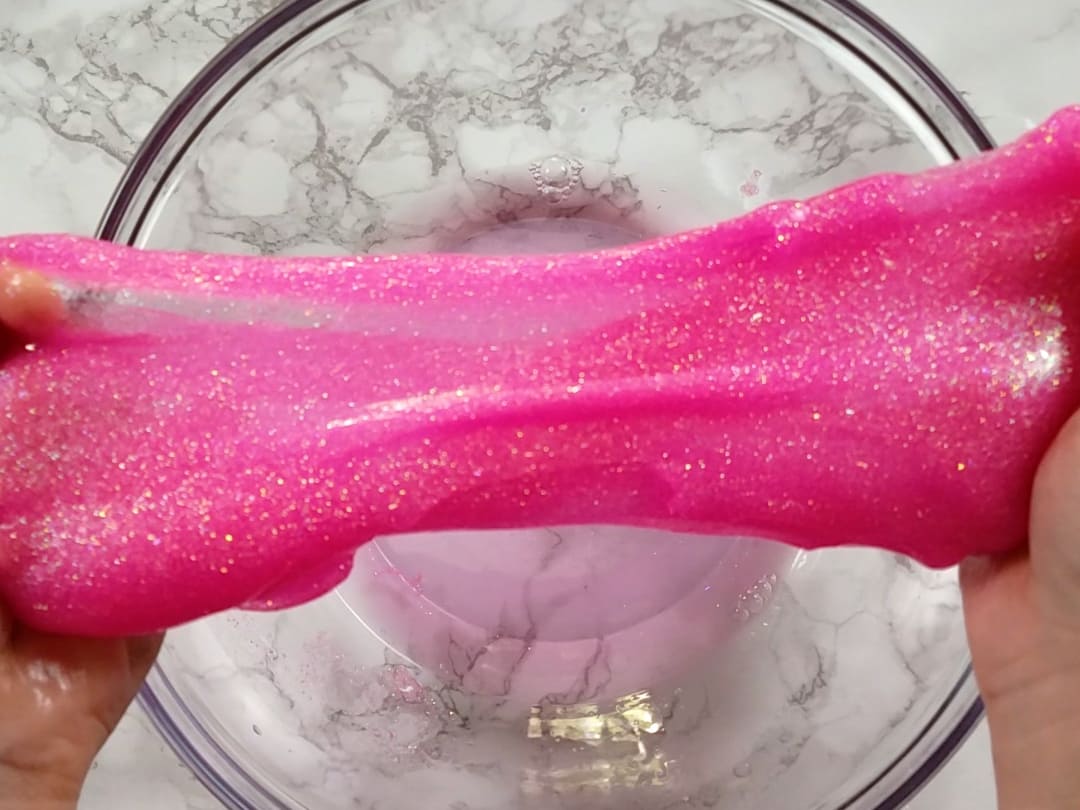 How to Make Gorgeous Glitter Slime! - Preschool Inspirations