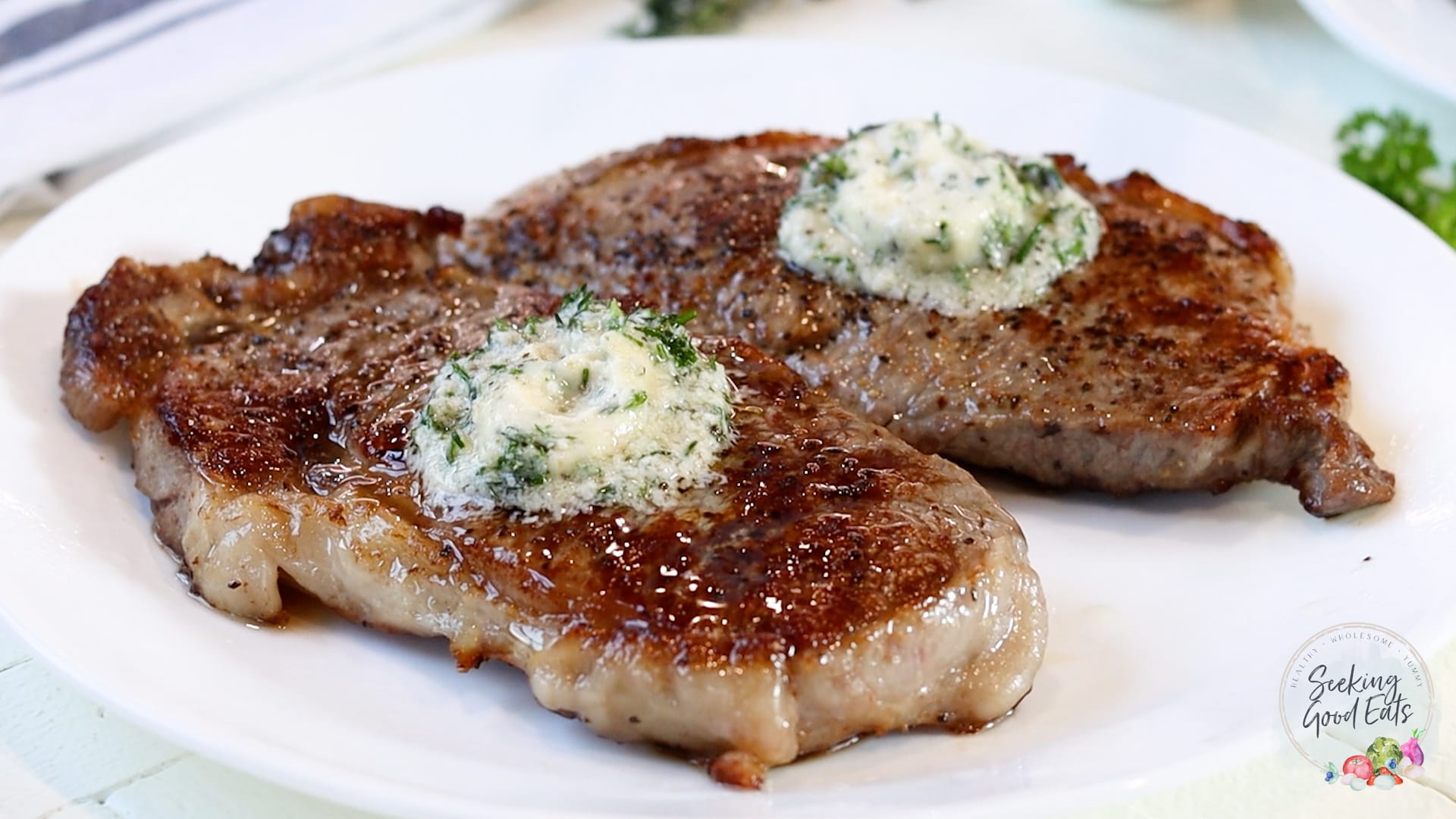 The Perfect Steak with Garlic Butter - Damn Delicious