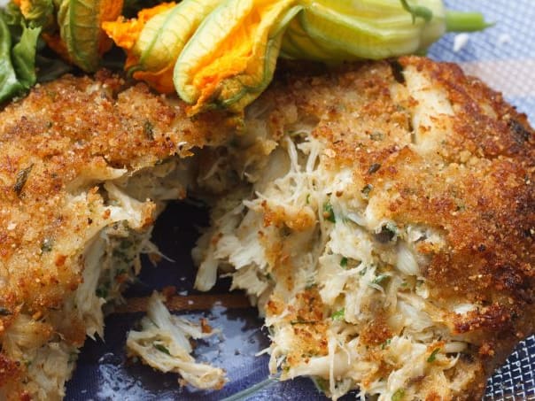 Maryland Crab Cakes (Pan Fried) - Mighty Mrs