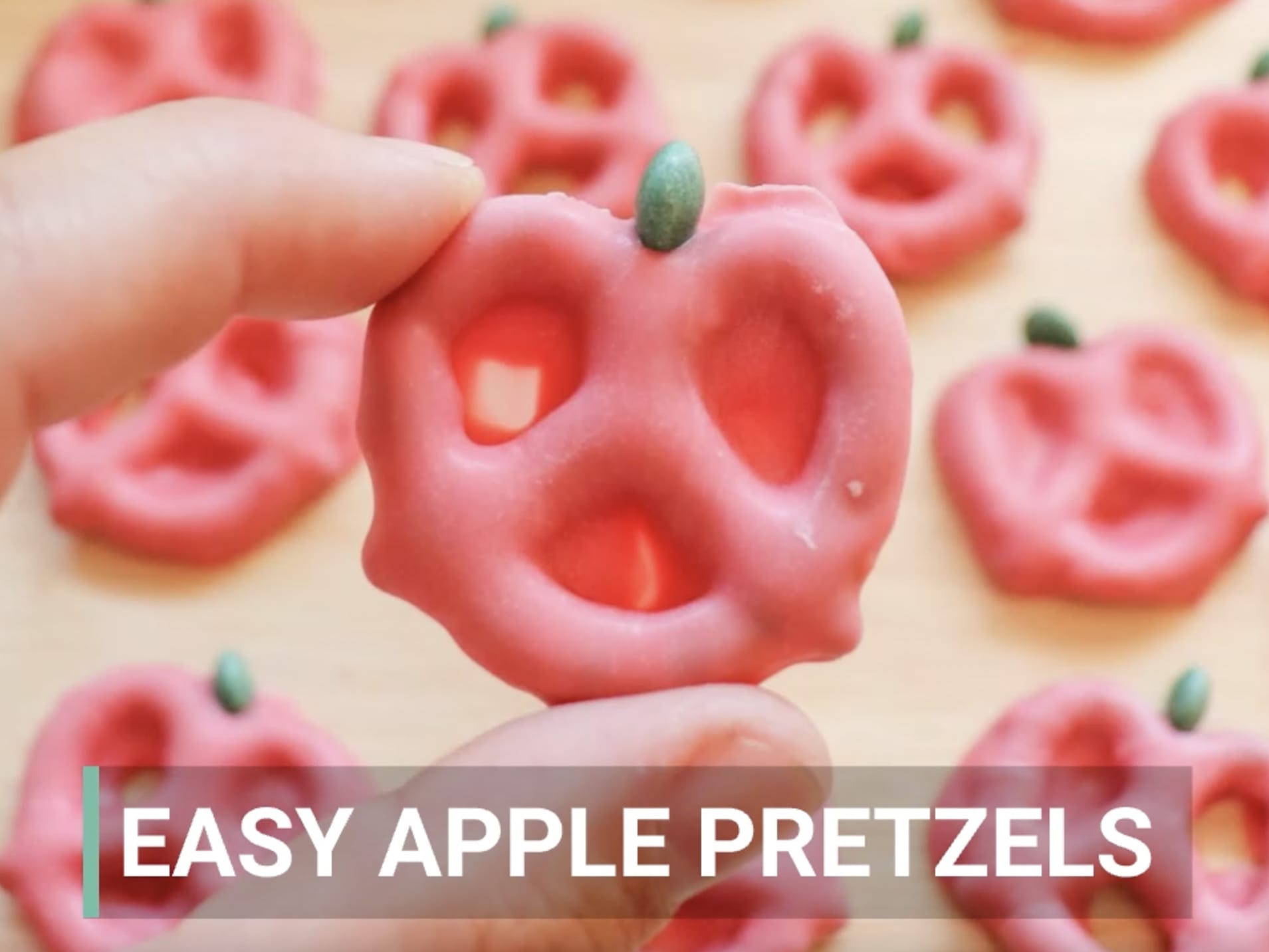 Apple-Inspired Candy Melt Pretzels: Easy & Fun Fall Recipe