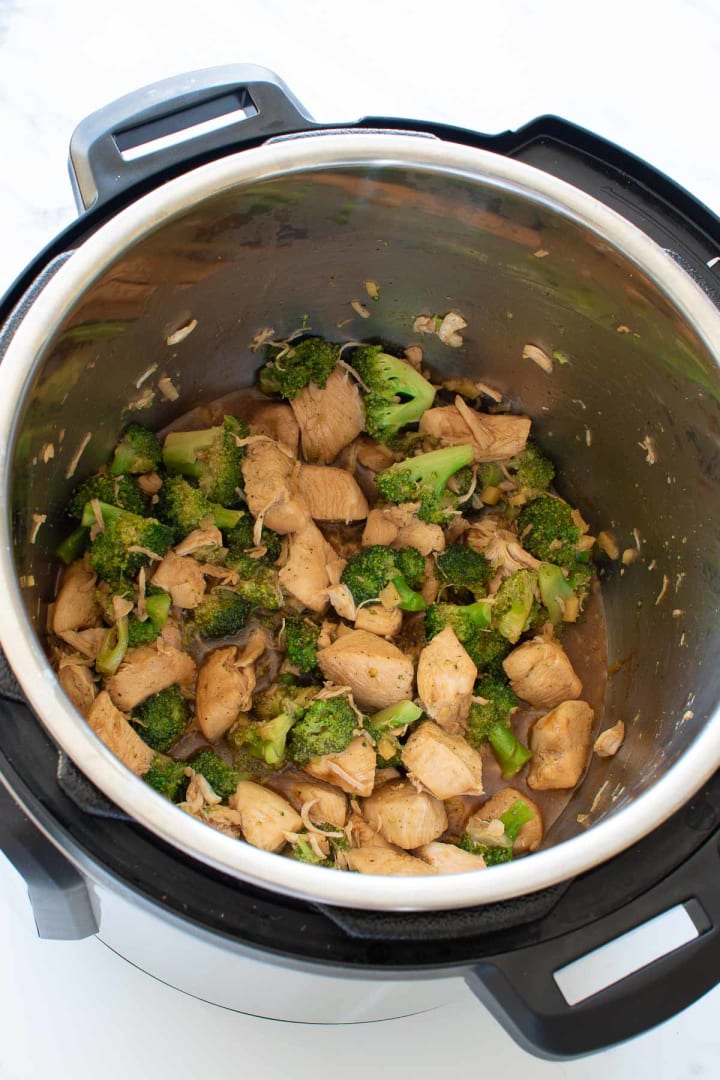 Instant Pot Chicken and Broccoli