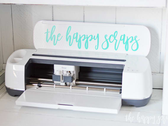 How to Cut Vinyl on A Cricut Machine