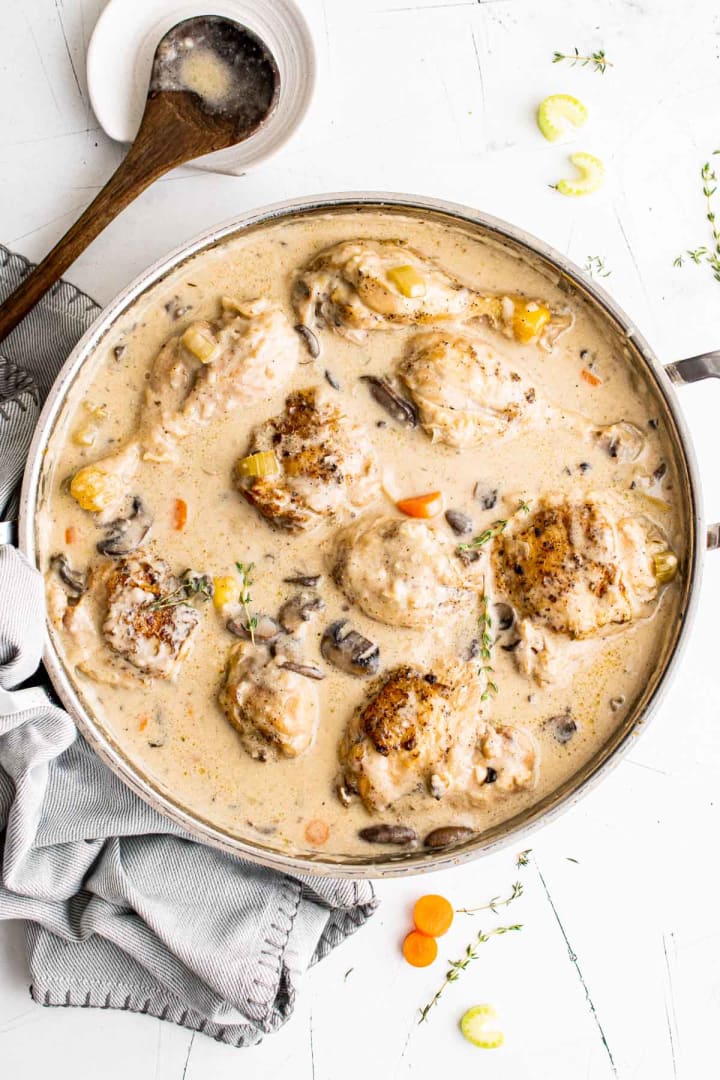 Chicken fricassee pressure hot sale cooker