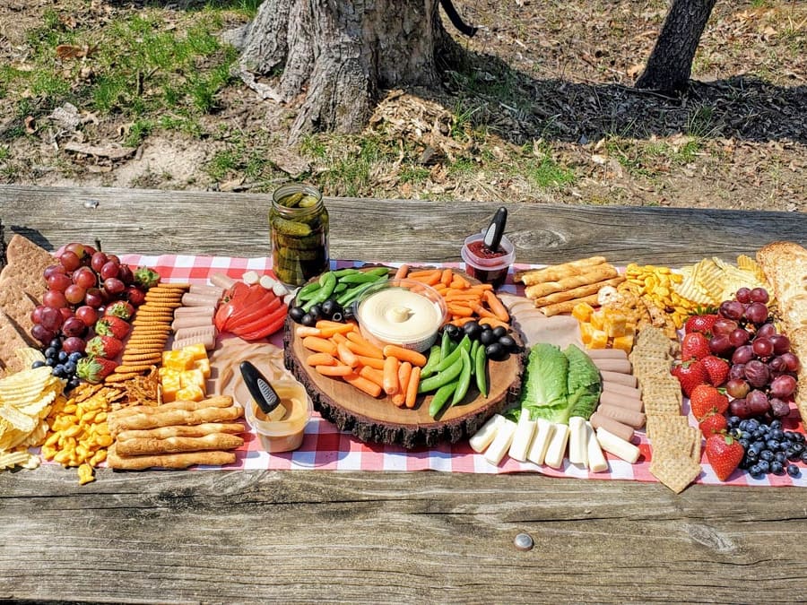 How to Make an Outdoor Charcuterie Board