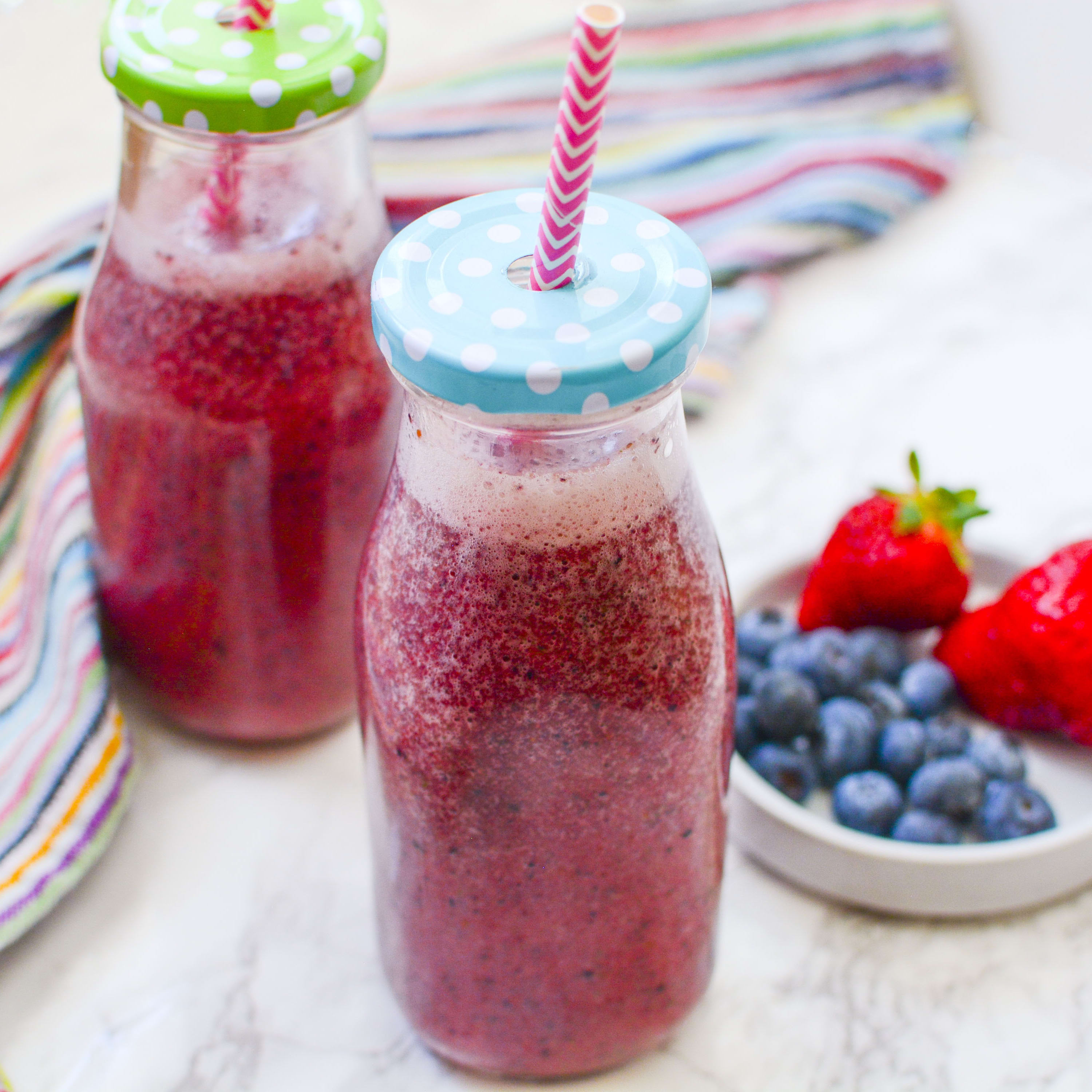 Oster blender bottom fits perfectly on mason jars. I sometimes prep  multiple mason jars and put em in the freezer so it's a quick smoothie  where I just need to add yogurt