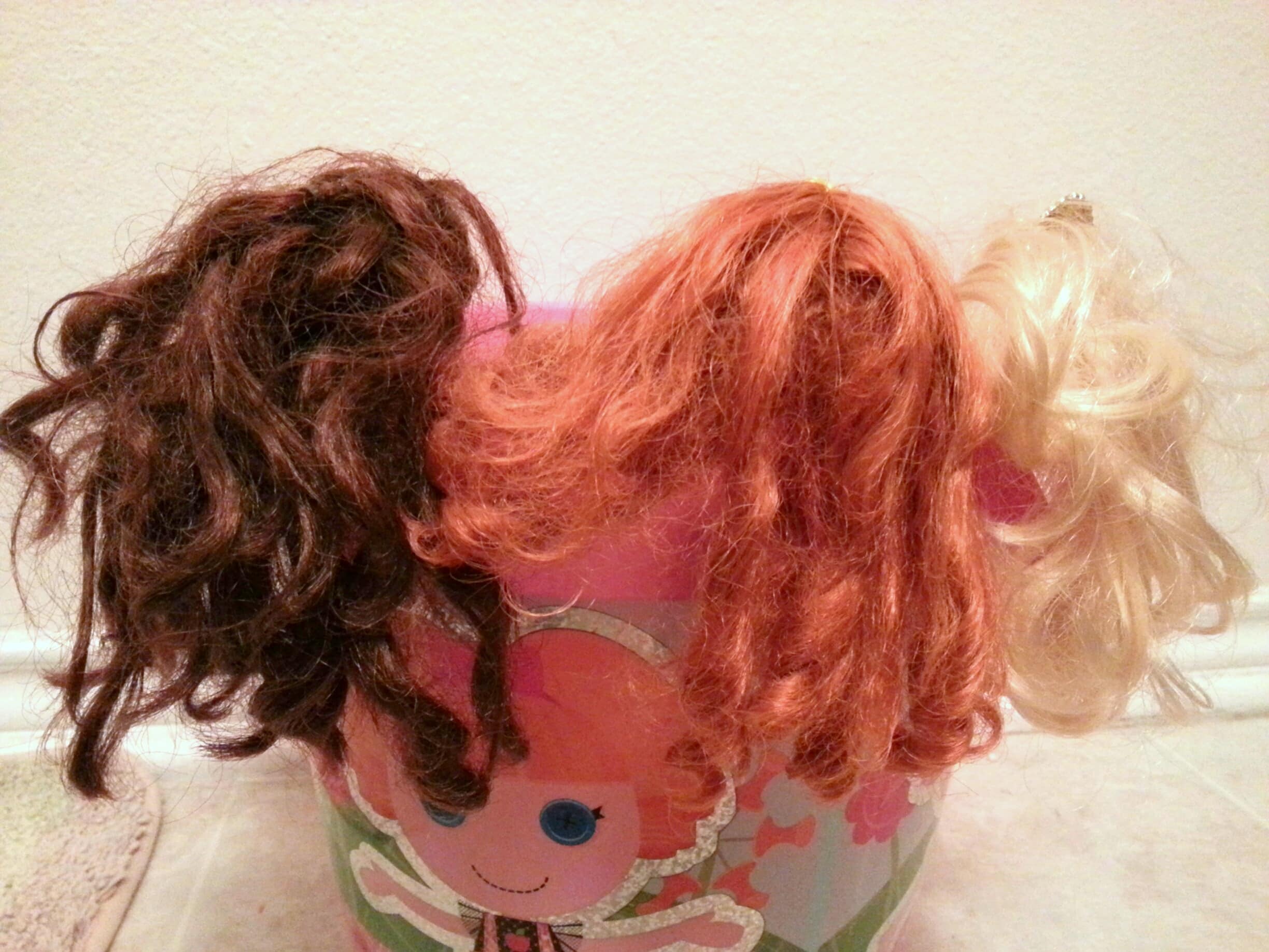 How to make doll hair, Easy doll hair pattern, Comb able hair for styling