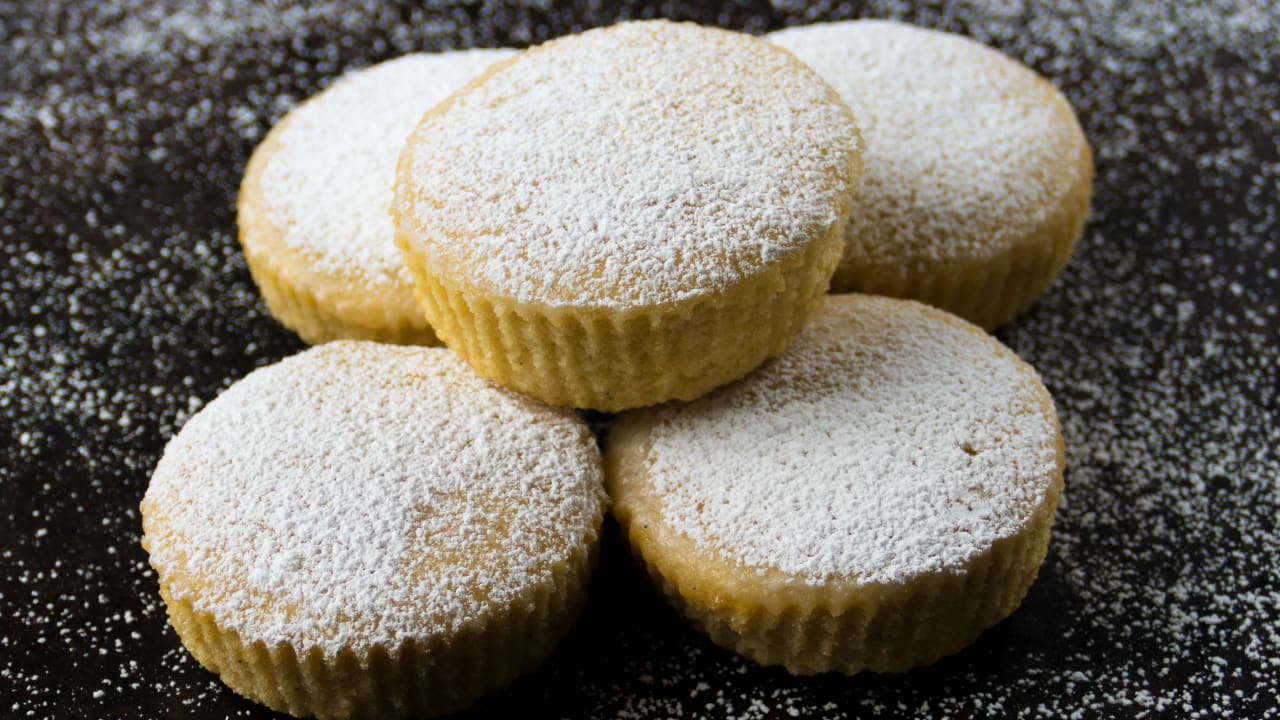 Instant Pot Cupcakes Cardamom Pound Cake