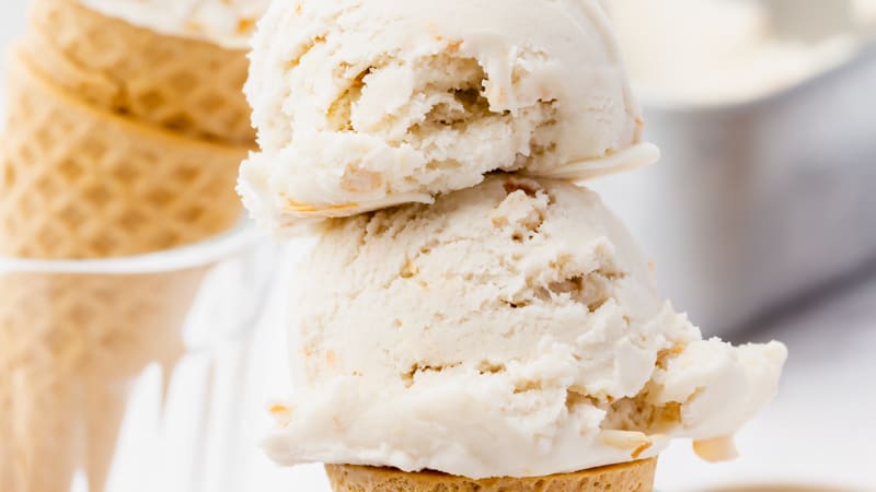 Coconut ice cream recipe no machine 2025