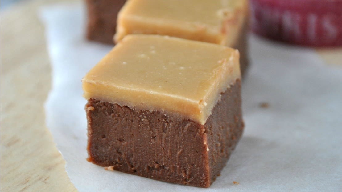 Chocolate Peanut Butter Fudge Recipe - Shugary Sweets