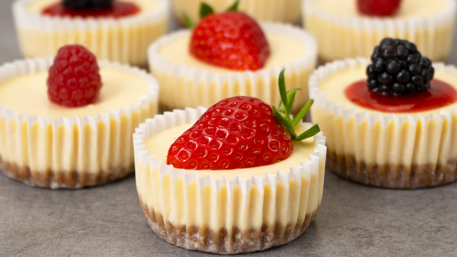 How to make mini cheesecakes recipe, Cake decorating tutorials