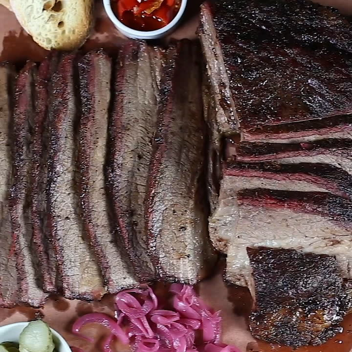 How to Make Perfectly Smoked Brisket Every Time - Vindulge