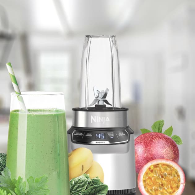 NINJA BN800 Kitchen System Review/Easy Dough Making/Healthy Green  Smoothie/Strawberry BananaSmoothie 