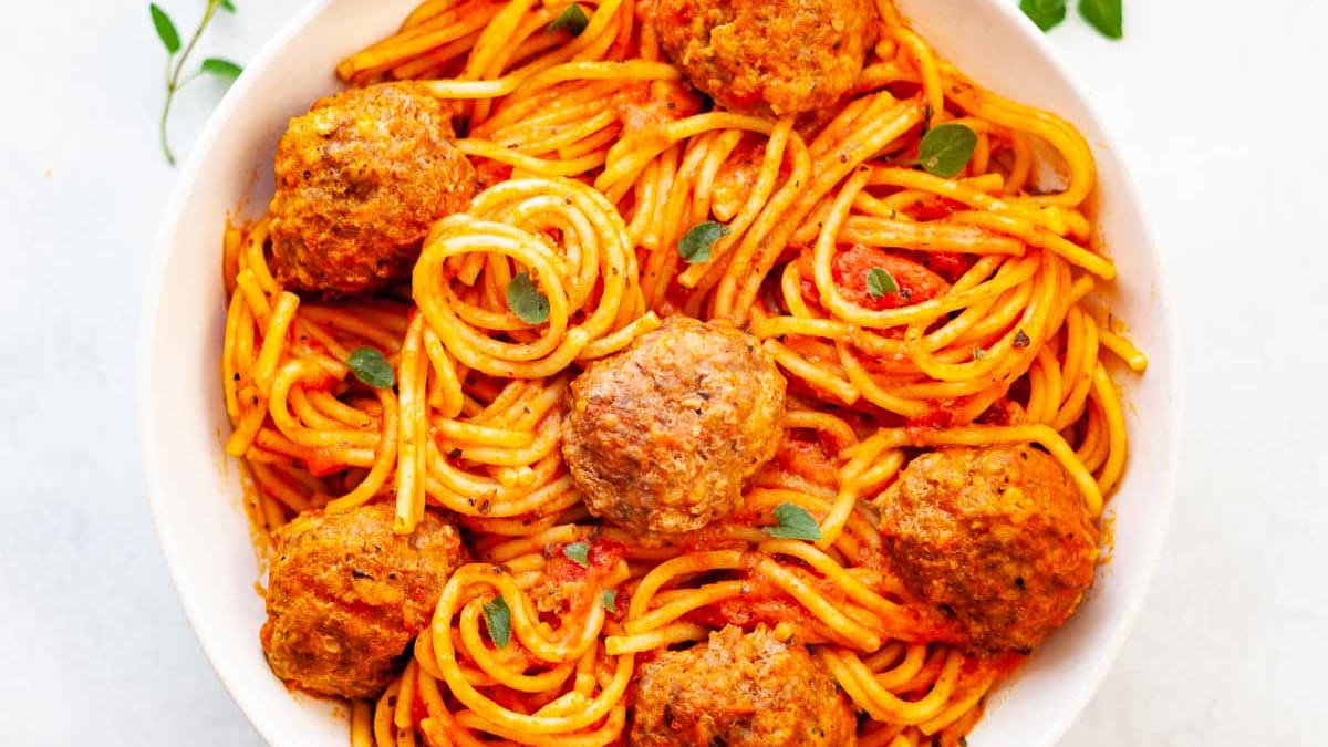 Instant Pot Spaghetti and Meatballs