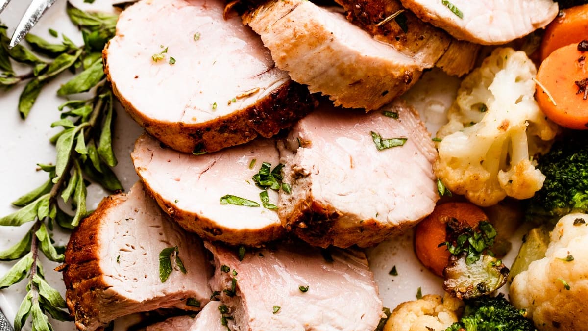 Air fryer pork clearance tenderloin cooking time