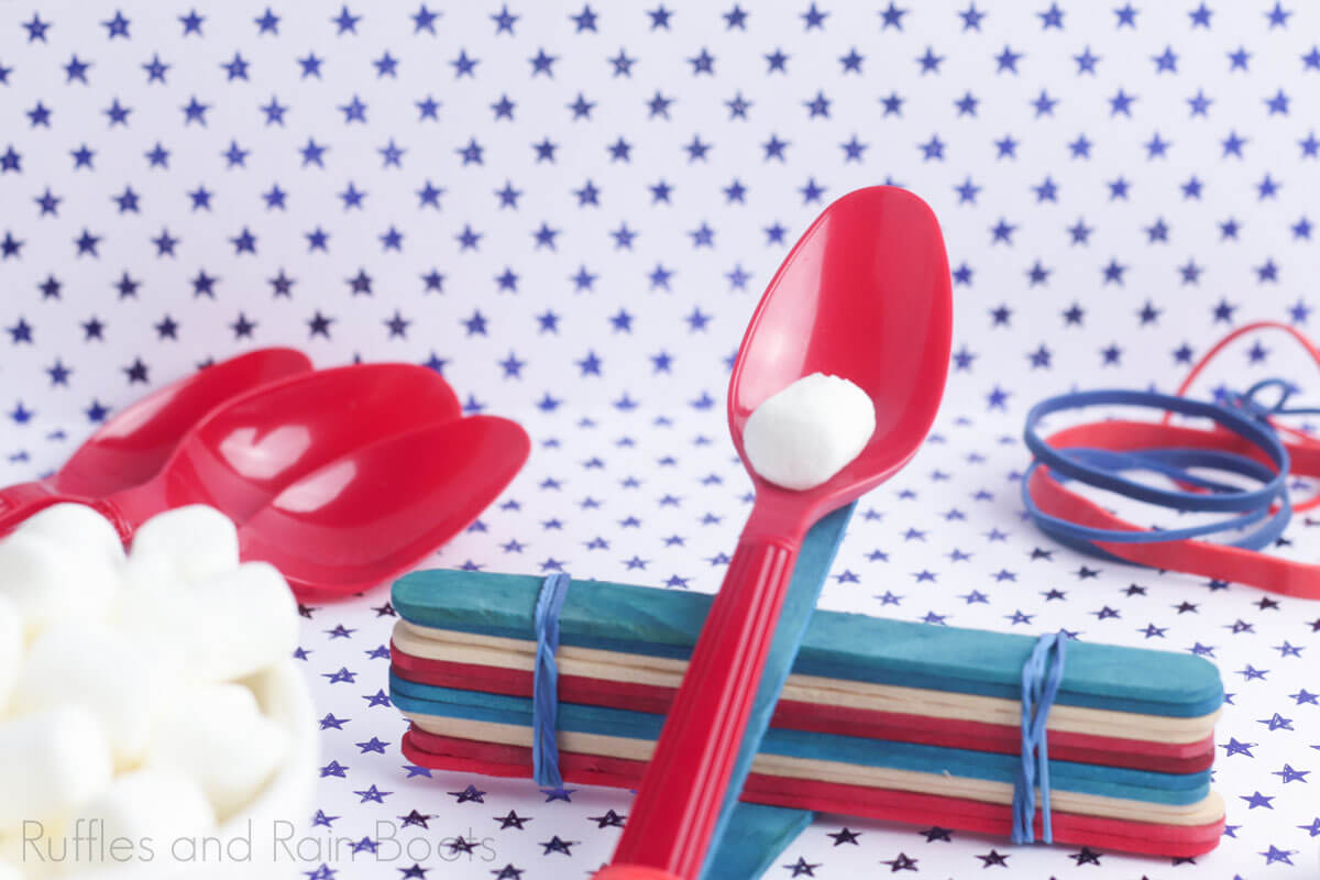How to Make a Catapult with Marshmallows and Craft Sticks
