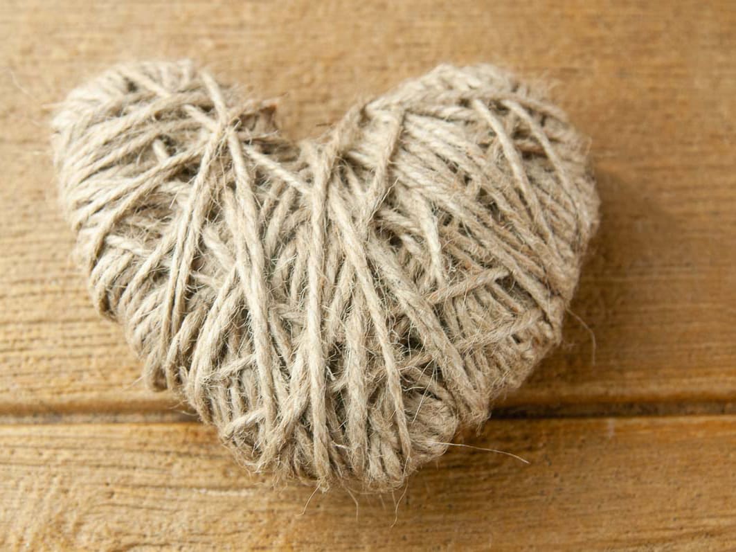 1x Wand Jute-Wrapped Heart 40cm Natural Sewing Craft Tool Hobby Art UK 