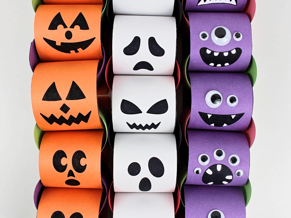 Halloween Skeleton Paper Chain Craft Kit - Makes 12