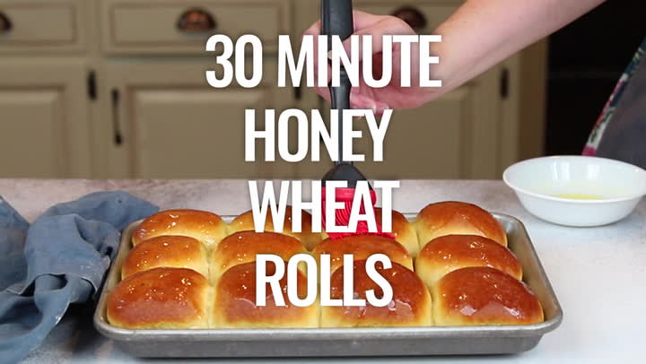 30 Minute Easy Dinner Rolls (Small Batch) - Yummy Healthy Easy