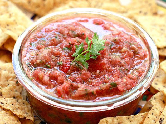 10 Minute Quick & Delicious Blender Salsa to Enjoy Anytime