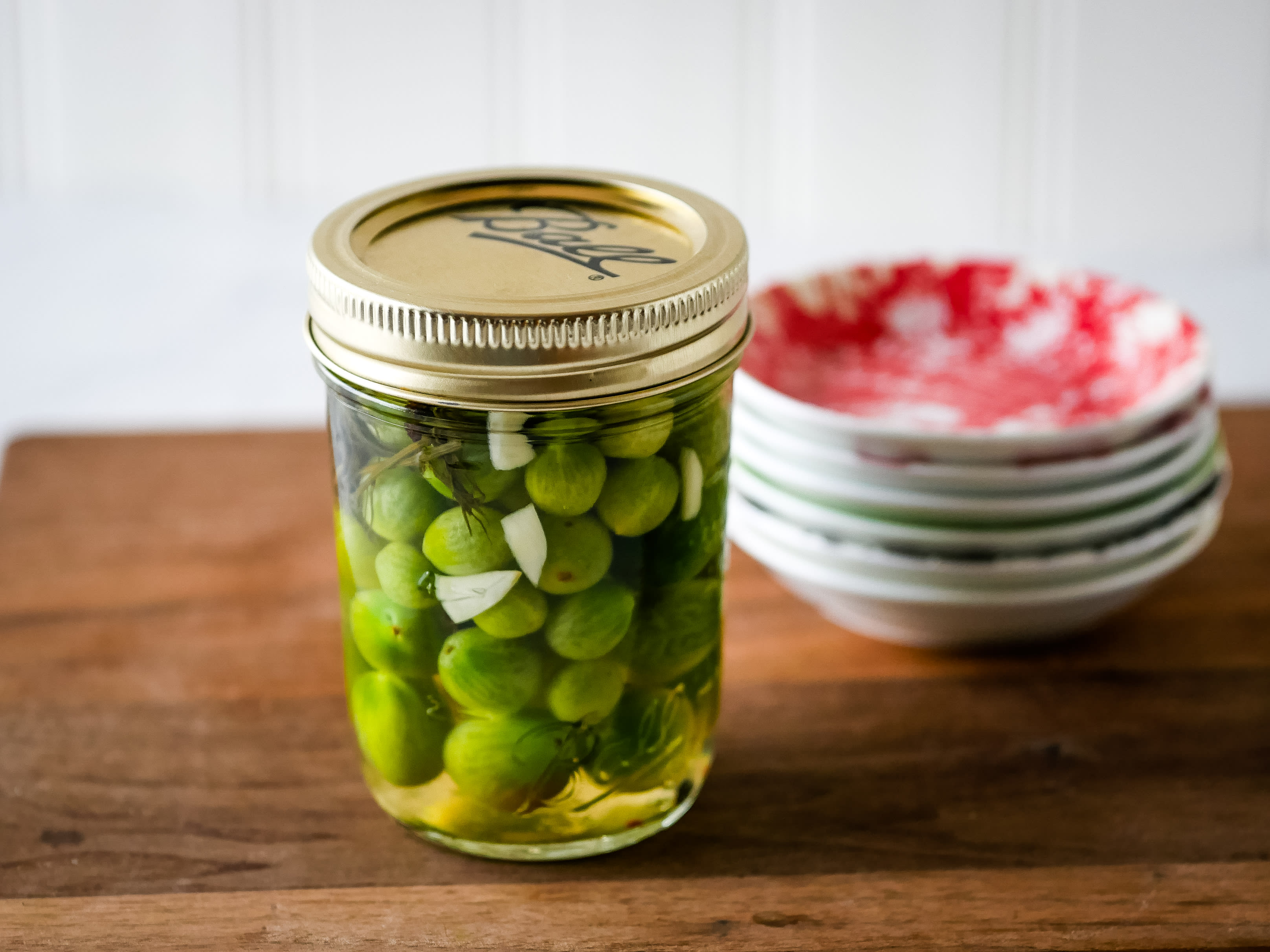 Quick Pickled Green Tomatoes - Upstate Ramblings