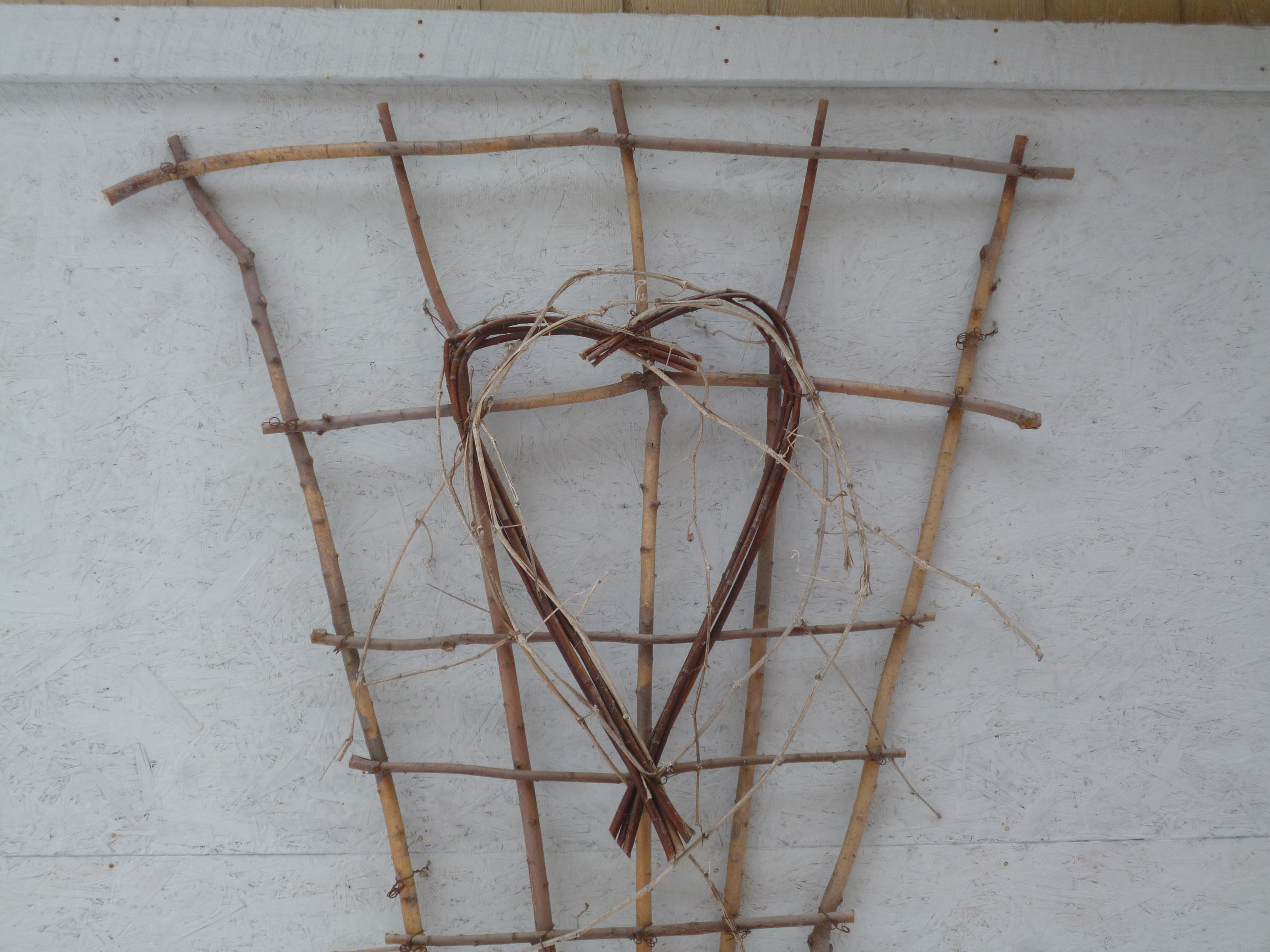 Twig Crafts - primitive, natural art made with branches and twigs
