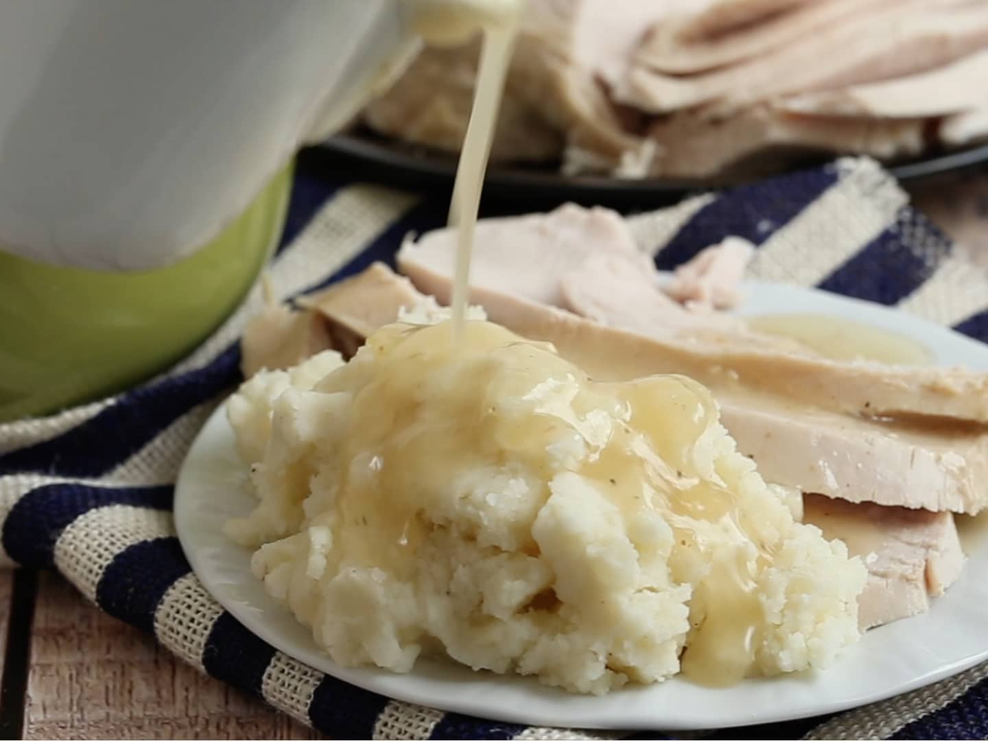 Creamy Pressure Cooker Mashed Potatoes - Pressure Cooking Today