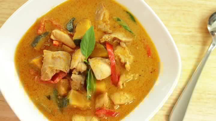 Thai Red Curry Chicken Squash Recipe Hot Thai Kitchen.mp4