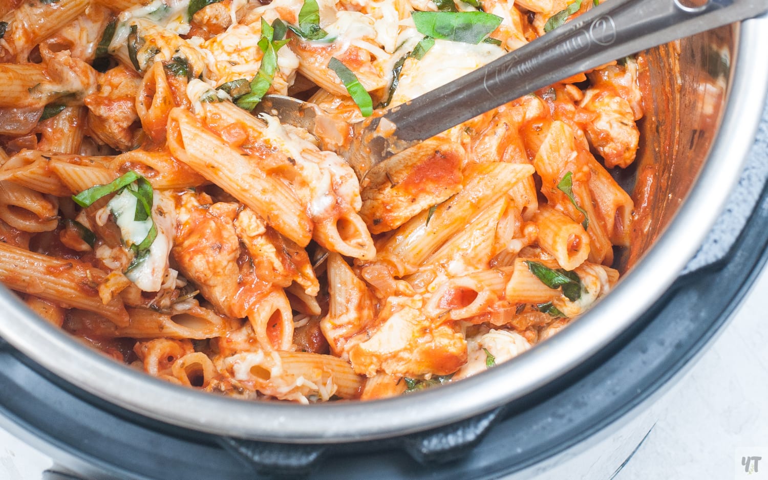 Instant Pot Chicken Parmesan Pasta