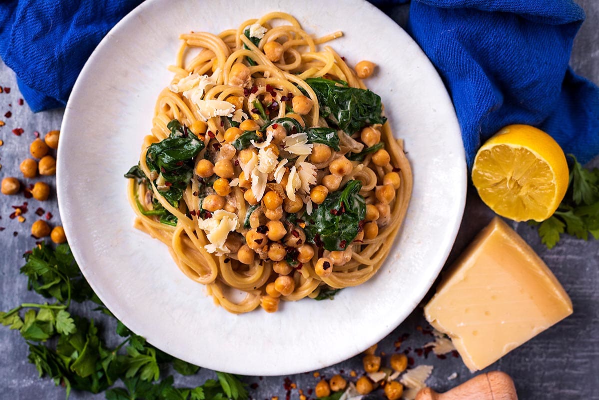 Easy Chickpea Pasta - Hungry Healthy Happy